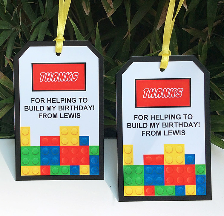 Use these Printable Thank You Tags to decorate your Lego Party Favors! #lego #legopartyfavors