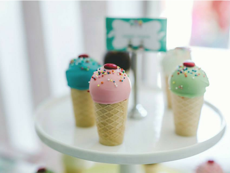 Ice Cream Parlor Party Cone Cake Pops | SIMONEmadeit.com #icecream #icecreamparty