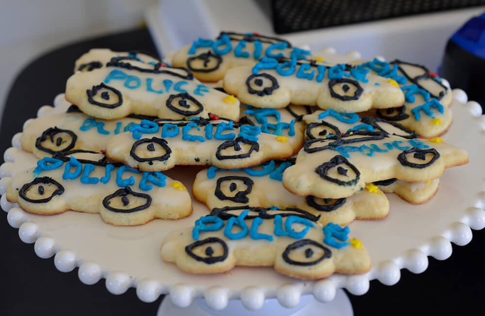 Police Birthday Party Food Ideas - police car cookies